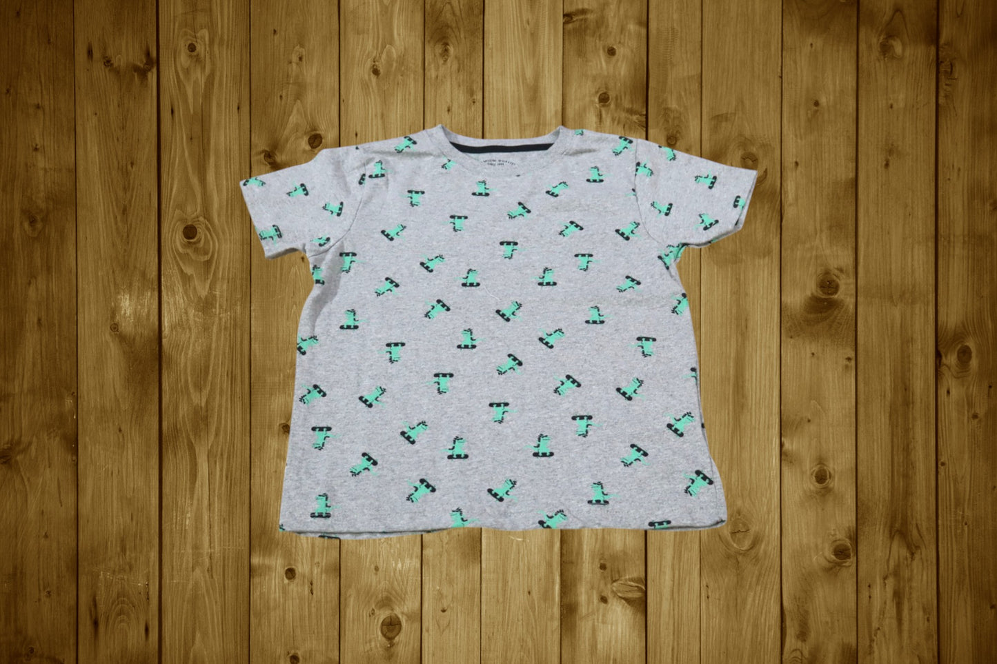 BRANDED T- SHIRT