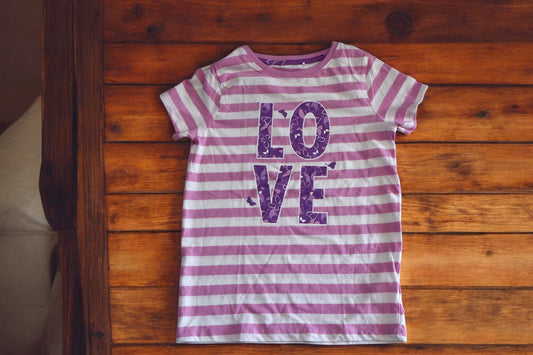 BRANDED T-SHIRT